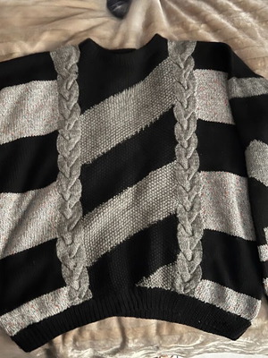 Men's knitted sweater handmade like new, size L-XL, black and gray