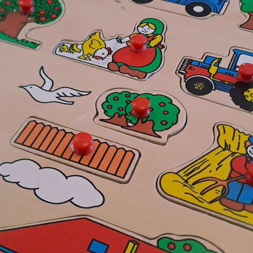 Eichhorn wooden puzzle XL used, 30 pieces, farm theme