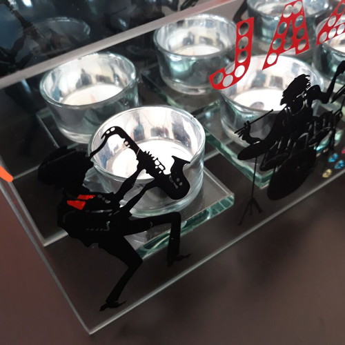 Jazz tealight holder used with mirror and glass