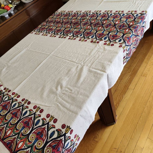 Linen batik curtain 140x245 like new without tape