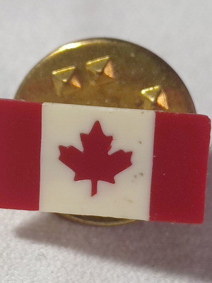 Значка канадски флаг употребявана