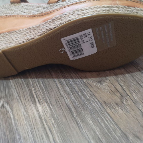 Platform sandals new, beige brown, size 38