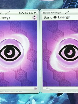 Basic Psychic Energy 4 pieces, Reverse Holo, like new