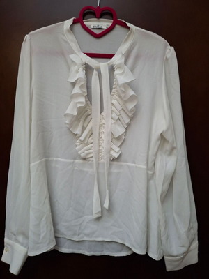 Milla white blouse with V ruffle detail, size M