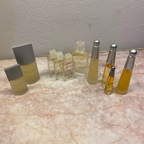 Miyake miniatures like new