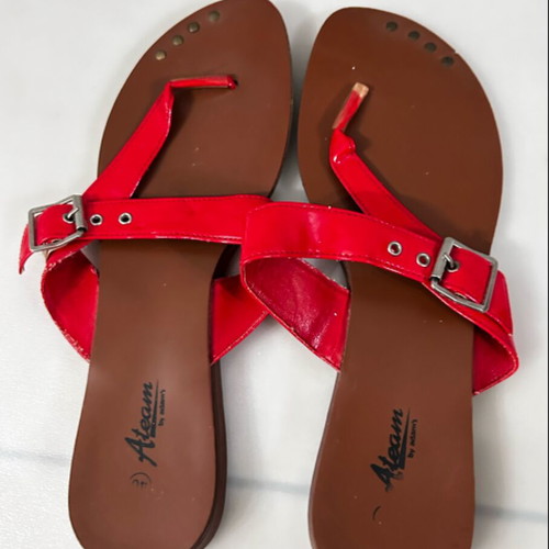 Women's red sandals used, size 40