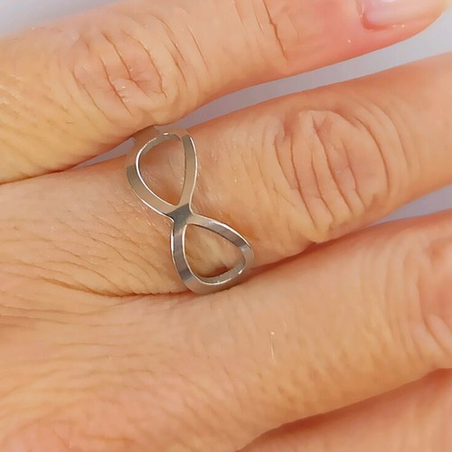 Silver Infinity Ring made of stainless steel new