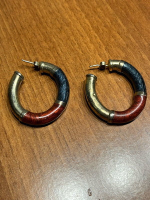 Silver 925 hoop earrings like new with red and blue enamel