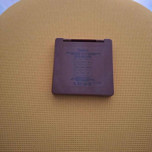 Anastasia Beverly Hills Sultry eyeshadow palette like new