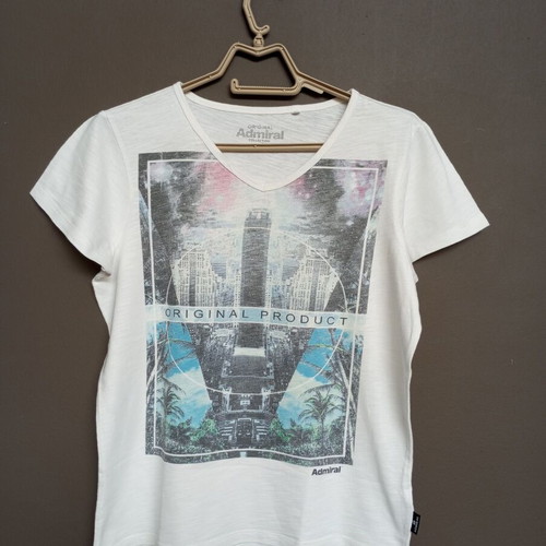 Admiral V-neck T-shirt with colorful graphic print, size S