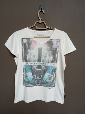 Admiral V-neck T-shirt with colorful graphic print, size S