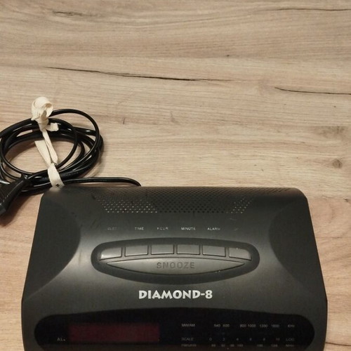 Diamond-8 radio clock alarm used, functional