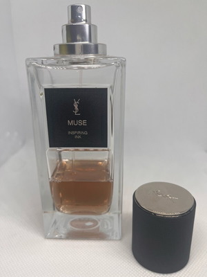 Yves Saint Laurent Muse Inspiring Ink парфюм употребяван, около 50 мл в 125 мл бутилка