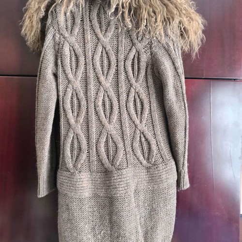 Wool long cardigan with fur collar like new, size S