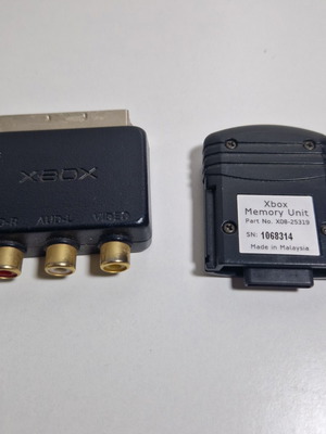 Xbox scart και γνήσια memory card σαν καινούργιο