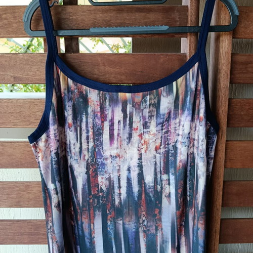 Summer dress with abstract print XL like new, multicolor