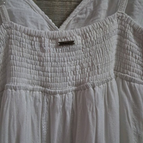 Long white dress with embroidery, lining and adjustable straps BSB like new