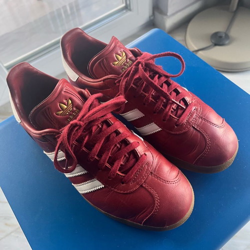 Adidas Gazelle athletic shoes like new, size 39 1/3, red