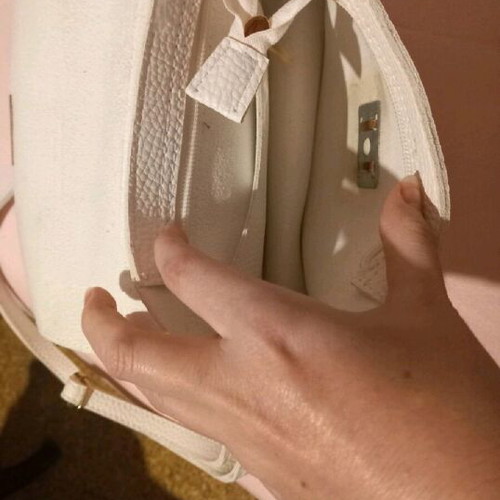 White crossbody bag like new