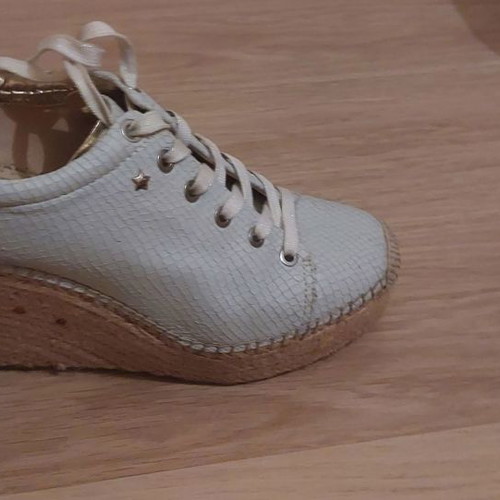 Replay Women's Shoes Used In Ecru With Gold Color