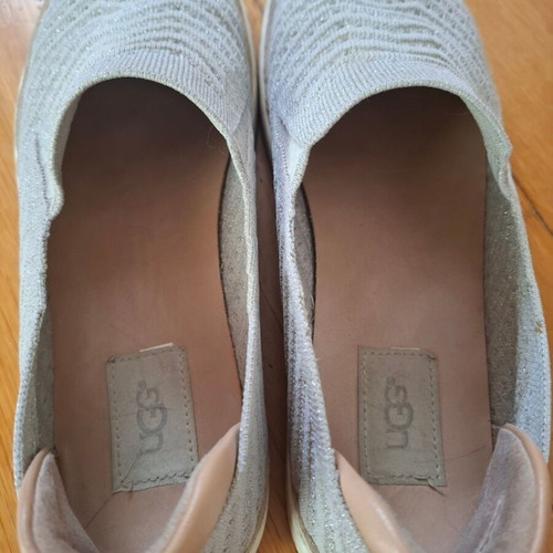 Ugg women's slip-on knit sneakers size 41 light grey