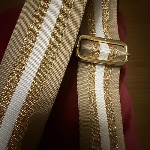 Bag strap like new