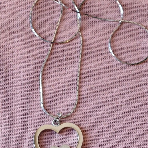 Silver necklace 925 with heart pendant, like new