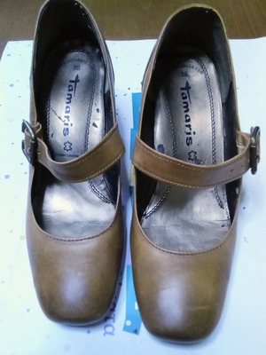 Tamaris leather shoes with buckle like new, brown, size 38
