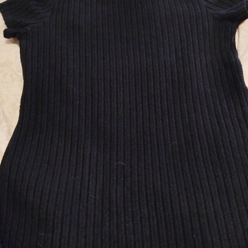 Casual rib knit set with short sleeve top and biker shorts, like new, black