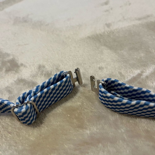 Bikini swimsuit like new, size L, with metal clasp