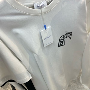 Off white t shirt