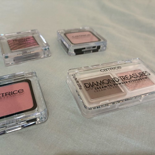 Catrice eyeshadow set of 4, Prismatic Shift, Art Couleurs & Diamond Treasures