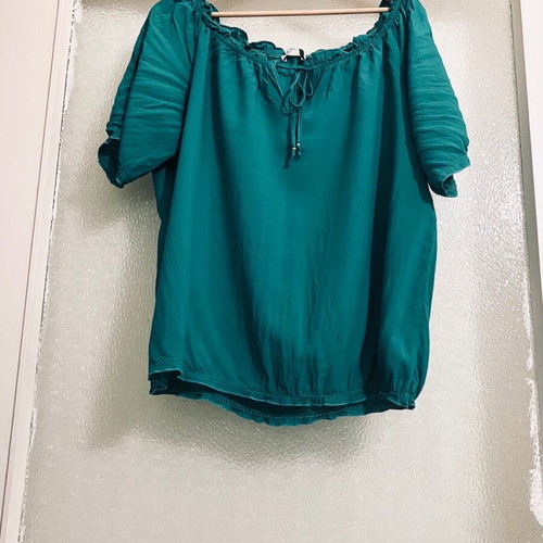 Women's blouse green XLarge Dina like new
