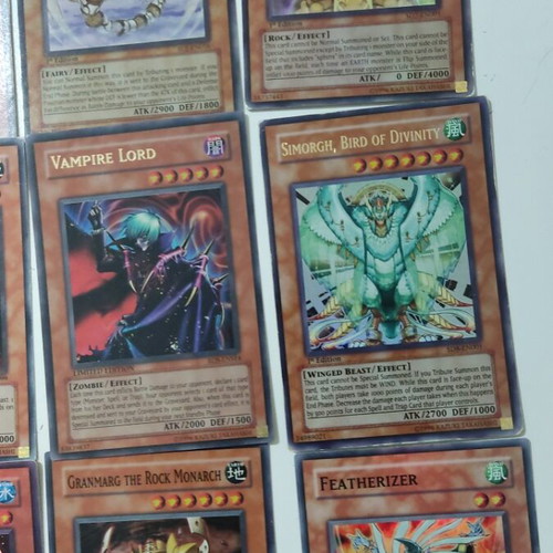 Yugioh Ultra Rare Cards like new, pack of 13 gold