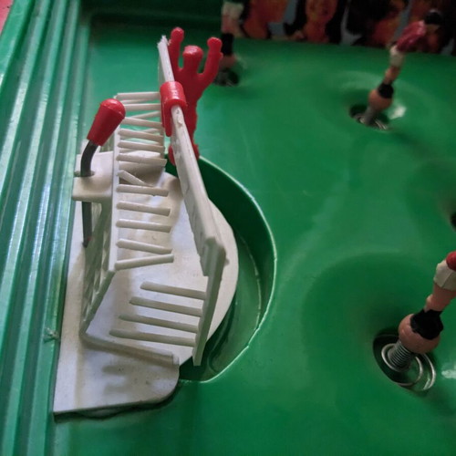 Foosball game with springs used, no ball