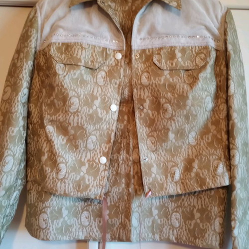Vintage Mia Set (Size 48 / L-XL) – Jacket & Skirt with Lace Pattern, Embroidery & Rhinestones