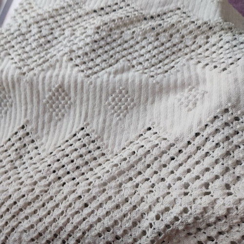 Bedspread crocheted like new 160/190