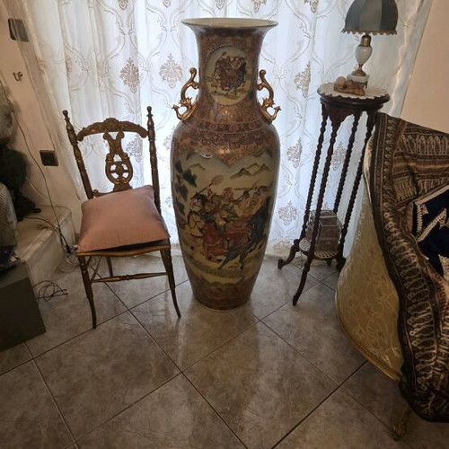 Chinese/Japanese Satsuma floor vase 1.55m like new, handmade