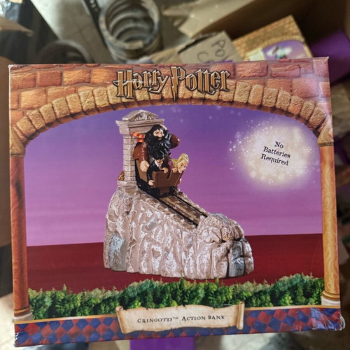Harry Potter Grincotts Action Bank ENESCO new