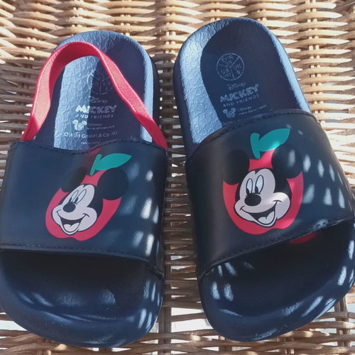 Mickey slippers like new, size 26, blue