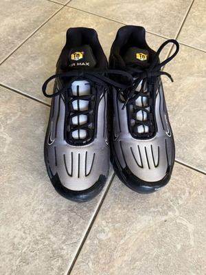 Nike Air Max Plus 3 (TN 3) sneakers, smoke grey and black