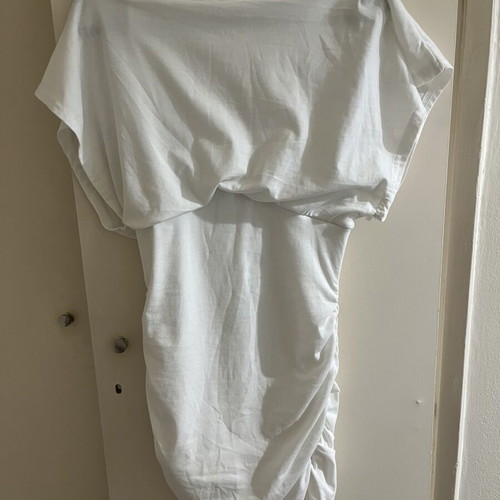 Missguided white modern dress, size M