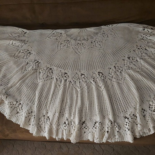 Handmade round knitted tablecloth like new