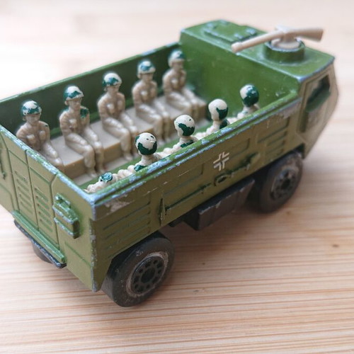 Matchbox Lesney #54 Superfast Personnel Carrier used