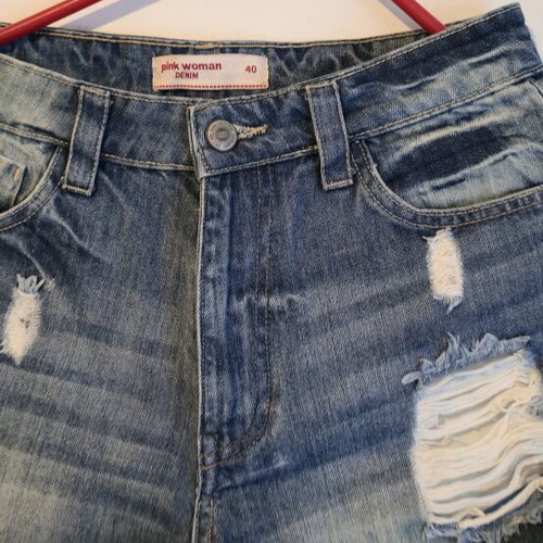 Pink Woman denim shorts size 40 like new with rips