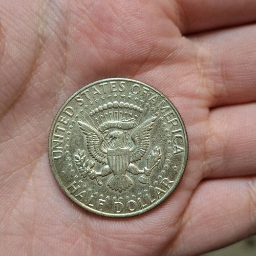 Half dollar of America 1968 used, collectible