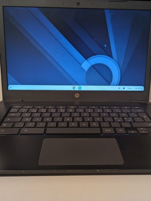 HP Chromebook 11A G6 EE used, works only plugged in with USB-C charger
