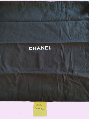 Chanel θήκη προστασίας και αποθήκευσης 50 x 49 εκ.