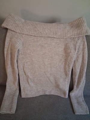 H&M sweater, size S