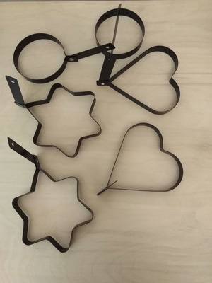 Metal ring mold used, set of 3 shapes for eggs and pancakes